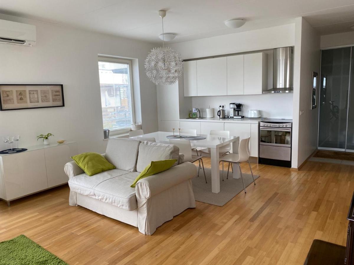 Papli Seaview Apartment Пярну Экстерьер фото