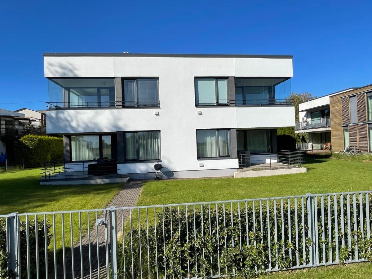 Papli Seaview Apartment Пярну Экстерьер фото